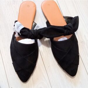 (83-4466) Women's Flat Sandals Sz 11